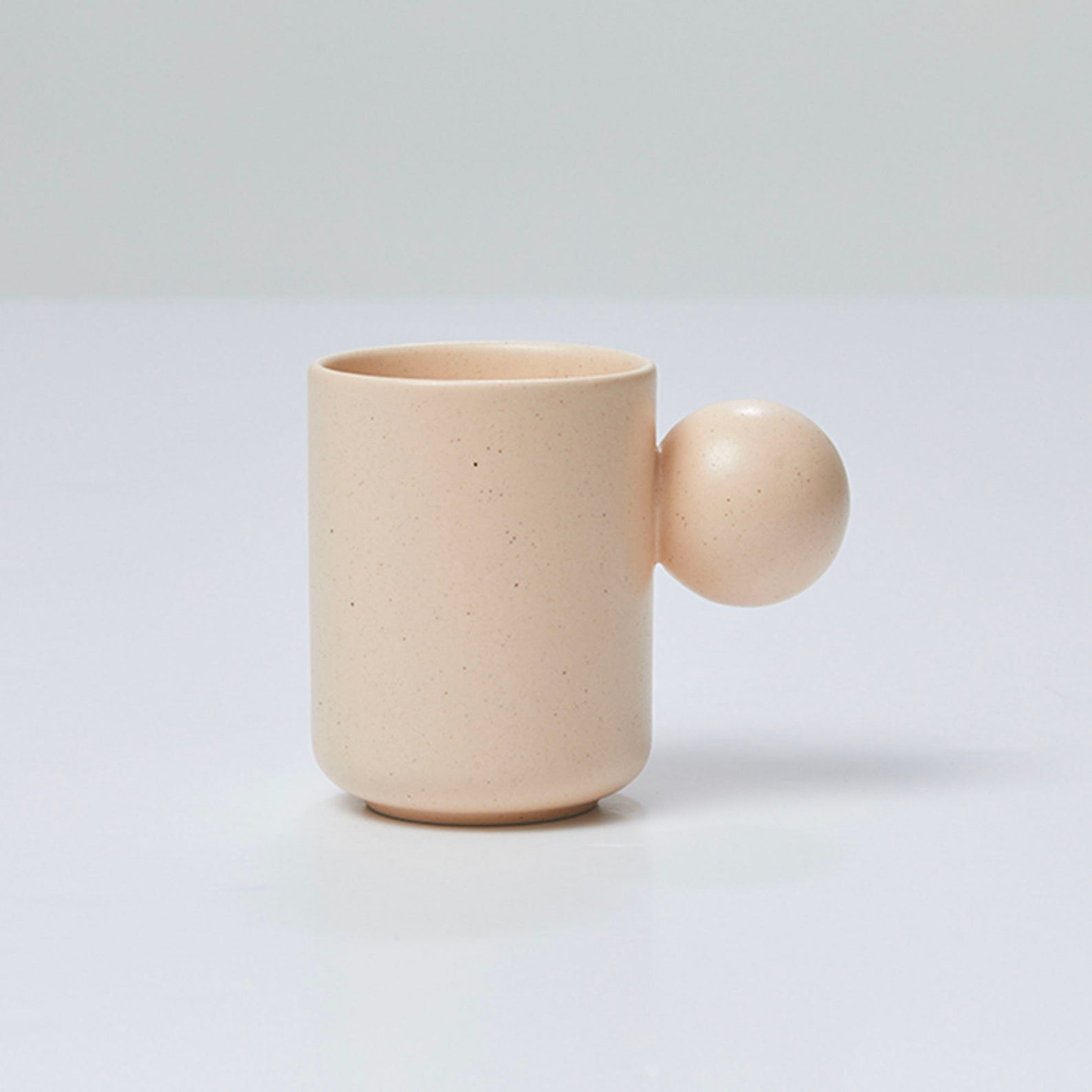 Better Finger Ceramic Ball Mug 10oz