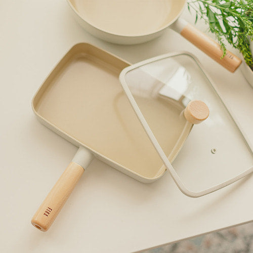 Fika 11" Brunch Pan (29cm) with Lids – 6Pack  | $97.99 Each