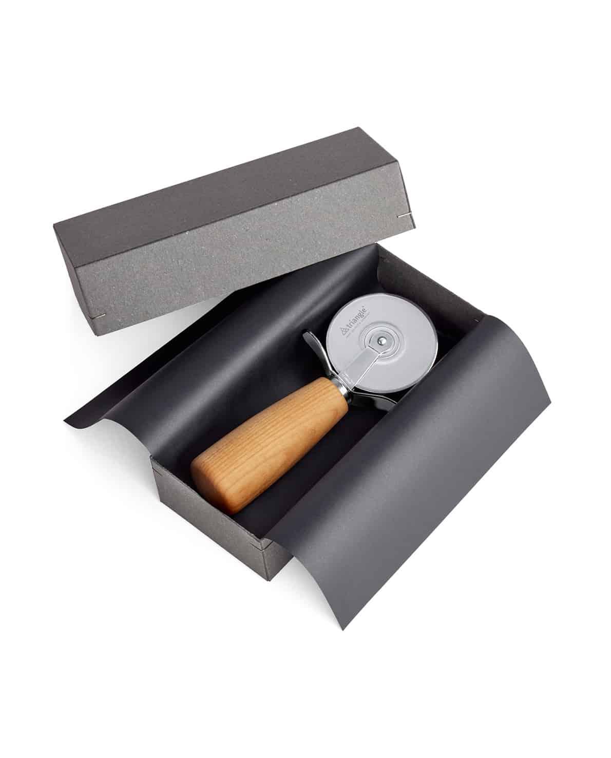 [Triangle] Pizza Cutter Plum wood, Ø 7cm, in Gift Box - HANKOOK